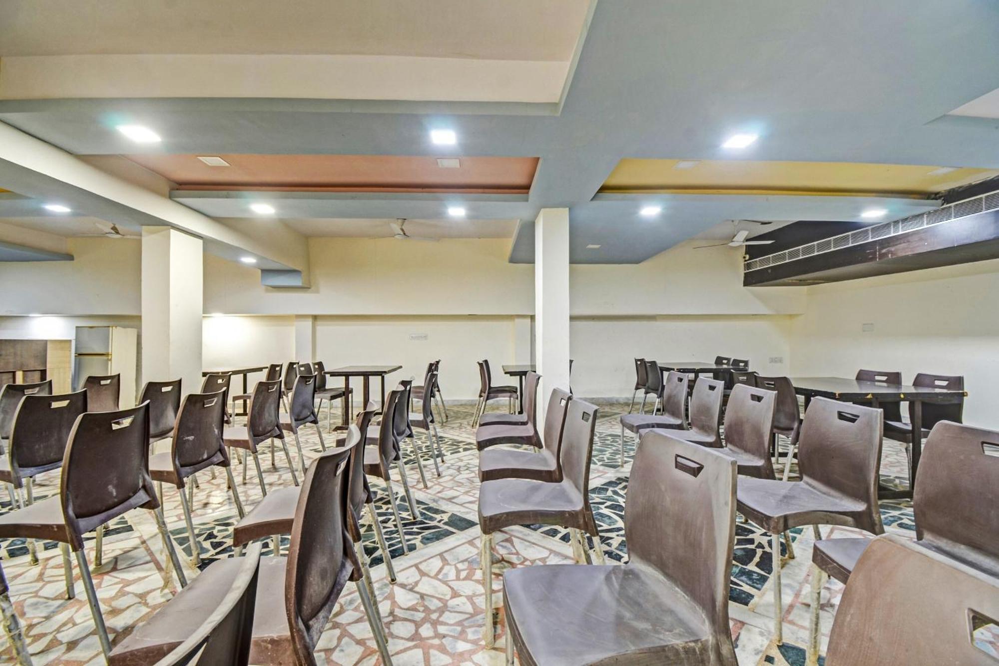 Collection O The Sunrise Hotel Udaipur Exterior foto