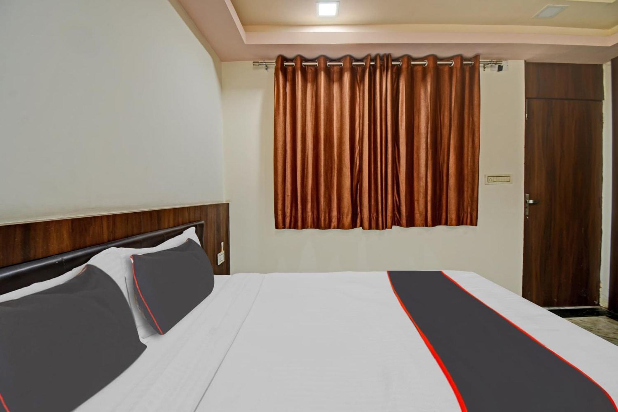 Collection O The Sunrise Hotel Udaipur Exterior foto