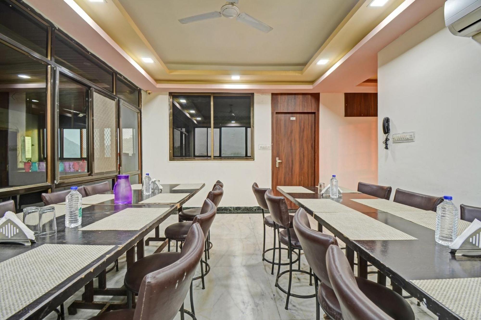 Collection O The Sunrise Hotel Udaipur Exterior foto